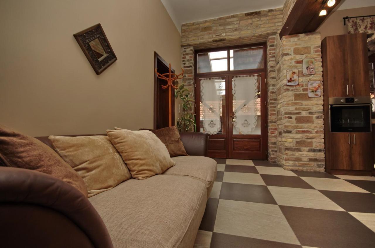 Villa Rusztika Gyula Dış mekan fotoğraf